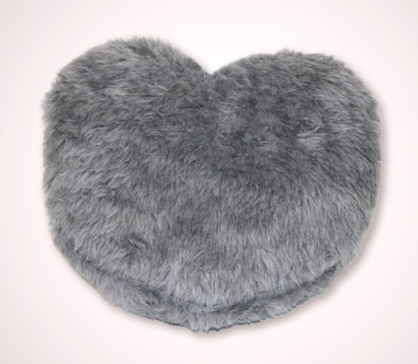 fertiger Kuschelkissen in Herzform in grau etwa 40 cm Durchmesser